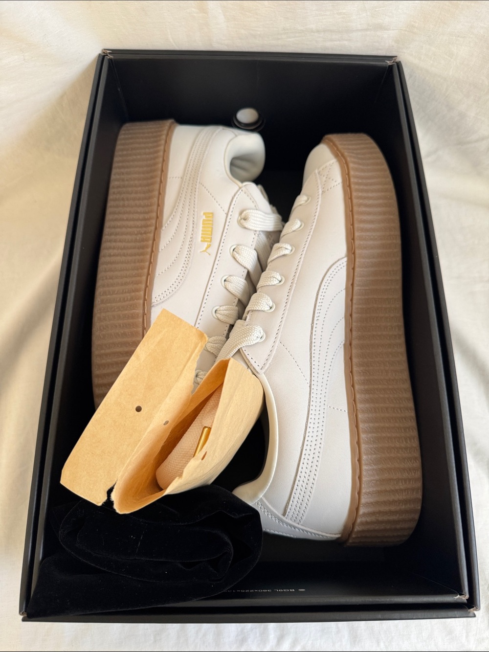 Fenty X Puma Men’s White Leather Low-Top Sneakers with Gum Platform Sole - Picture 5 of 6